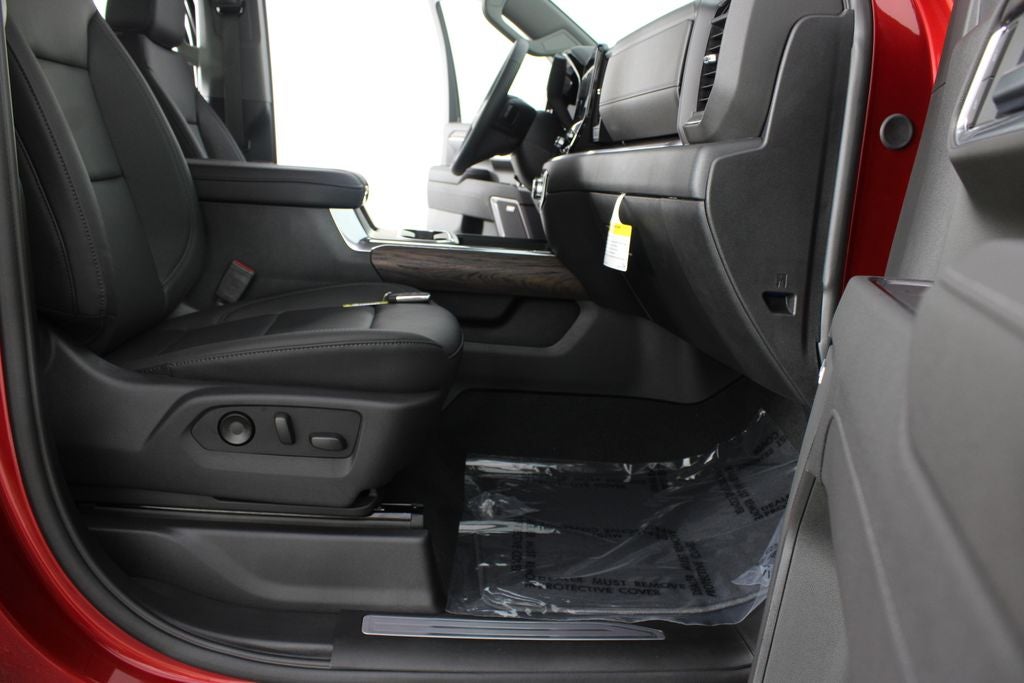 2026 GMC Sierra 2500HD SLT