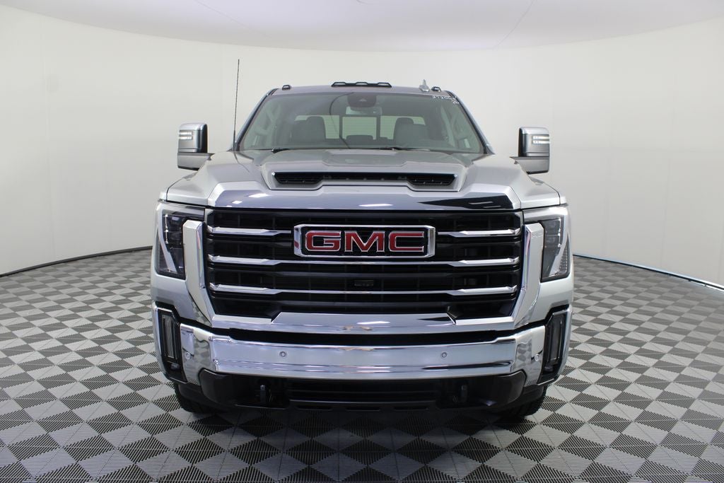 2026 GMC Sierra 2500HD SLT