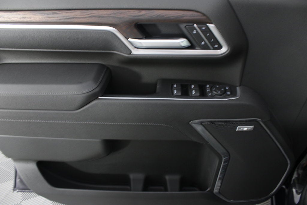 2026 GMC Sierra 2500HD SLT