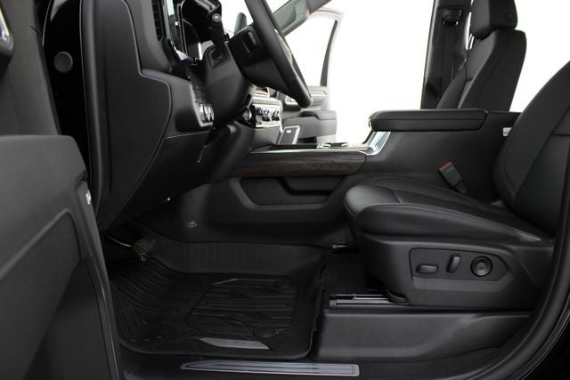 2026 GMC Sierra 2500HD SLT