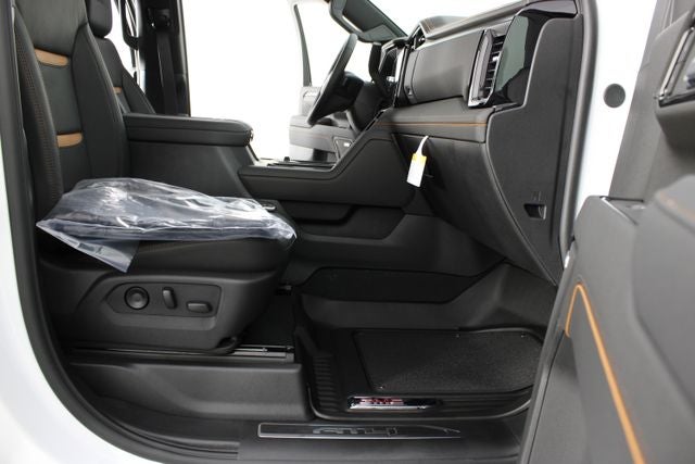 2026 GMC Sierra 2500HD AT4