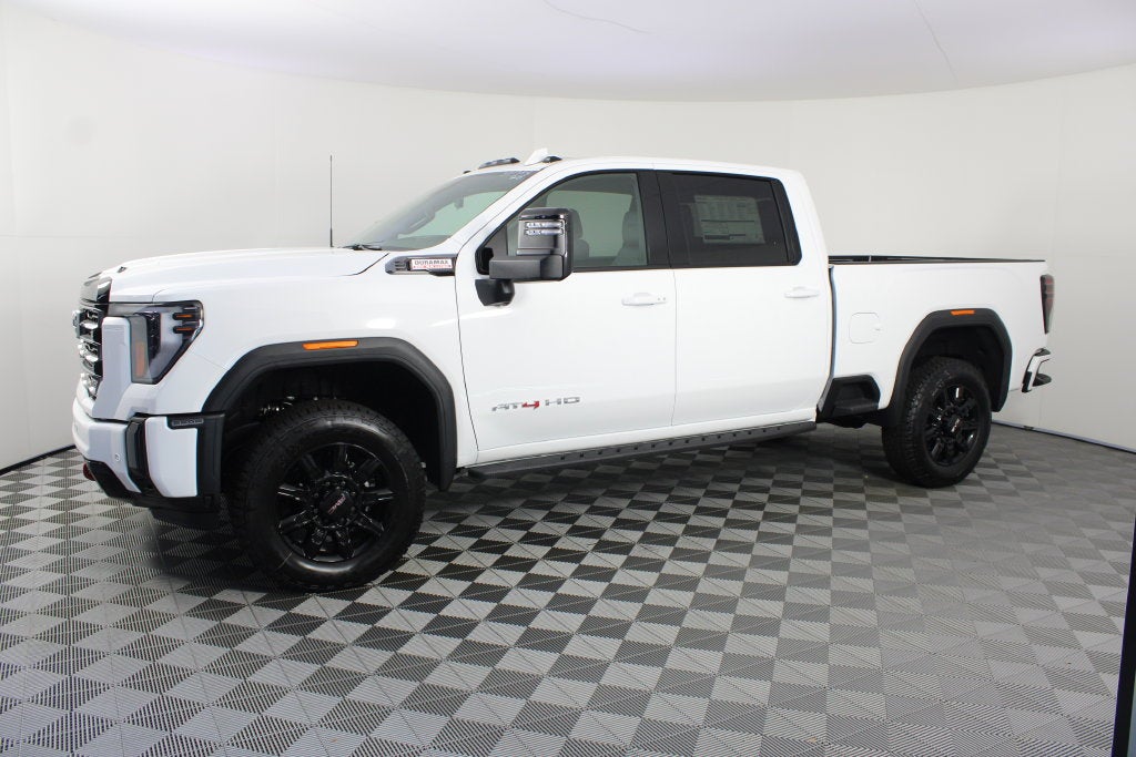 2026 GMC Sierra 2500HD AT4