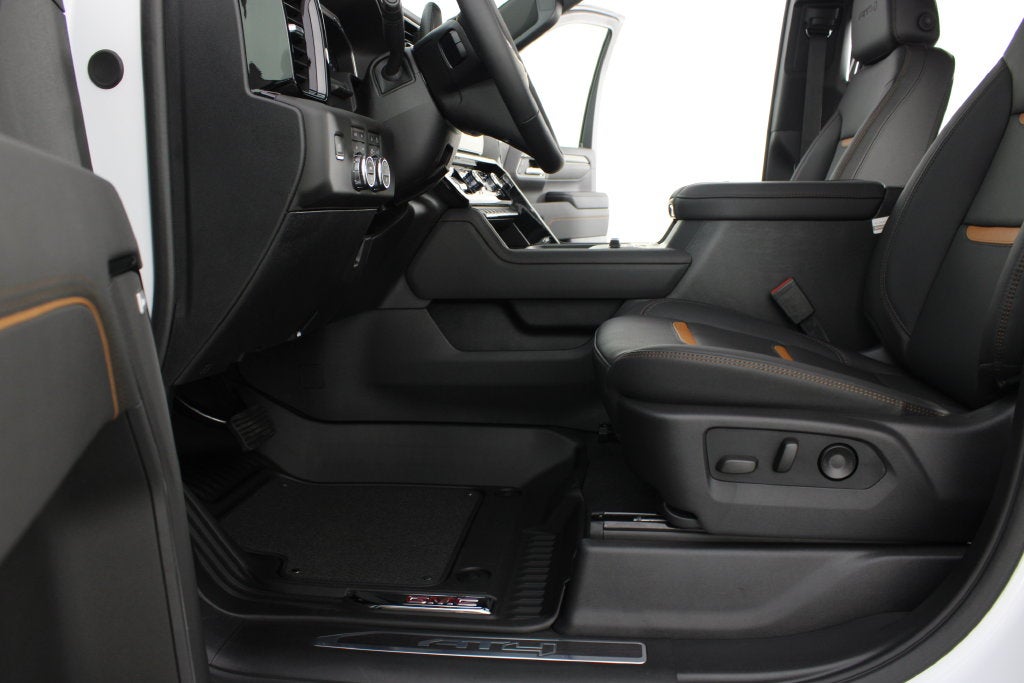 2026 GMC Sierra 2500HD AT4