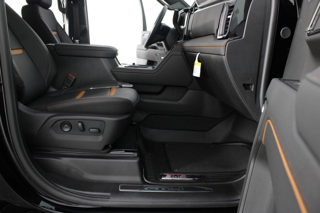 2026 GMC Sierra 2500HD AT4