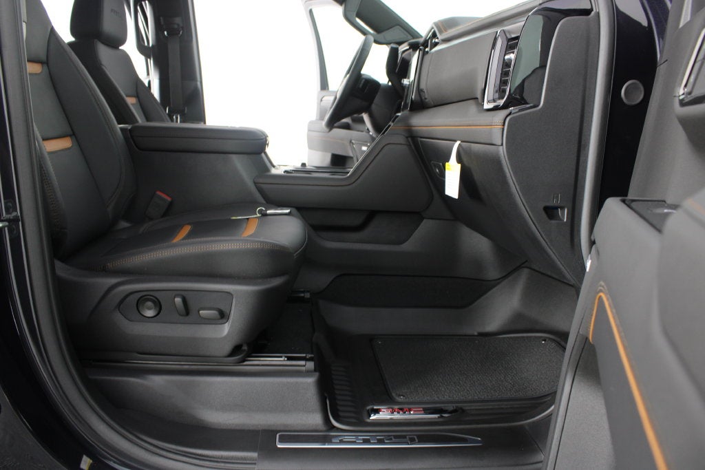 2026 GMC Sierra 2500HD AT4