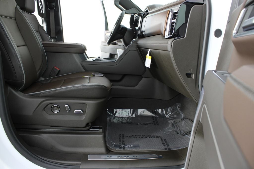 2026 GMC Sierra 2500HD Denali