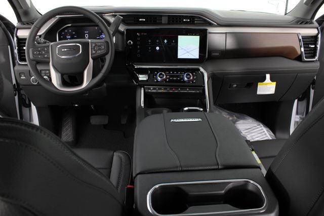 2026 GMC Sierra 2500HD Denali
