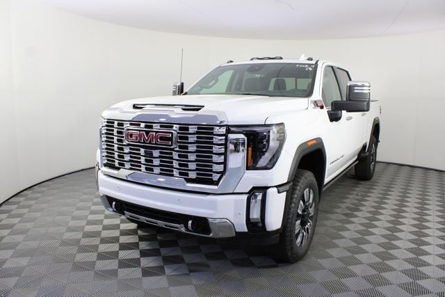 2026 GMC Sierra 2500HD Denali