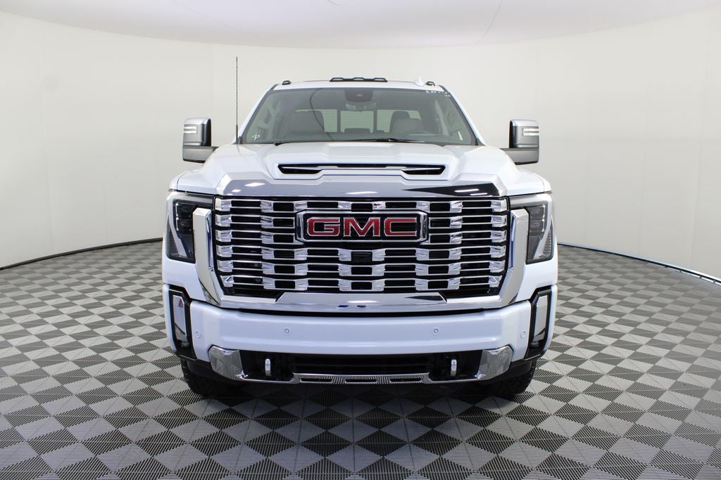 2026 GMC Sierra 2500HD Denali