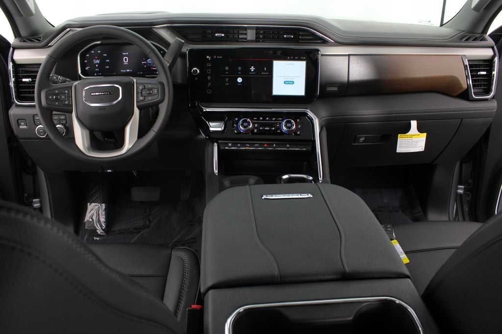 2026 GMC Sierra 2500HD Denali