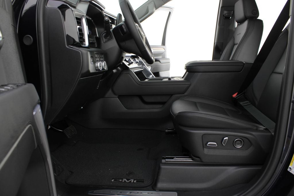 2026 GMC Sierra 2500HD Denali