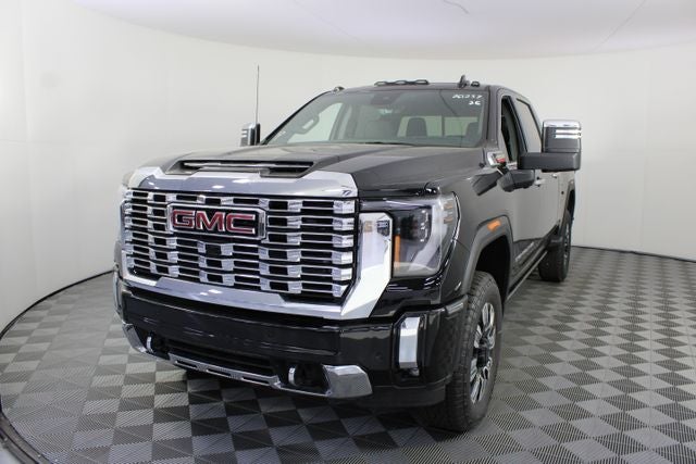 2026 GMC Sierra 2500HD Denali