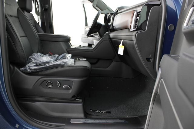 2026 GMC Sierra 2500HD Denali