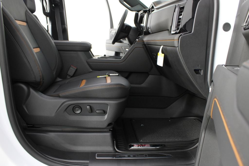 2026 GMC Sierra 3500HD AT4