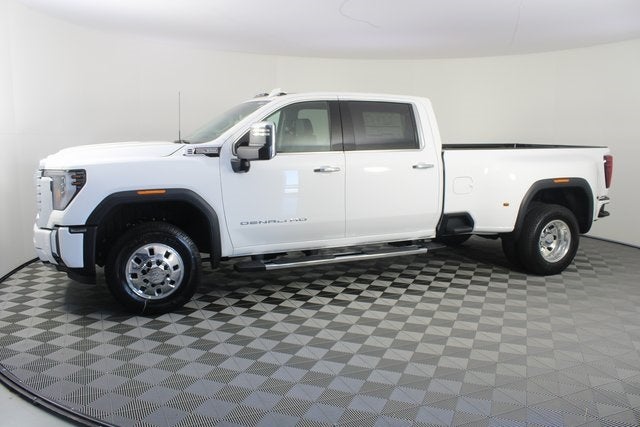 2026 GMC Sierra 3500HD Denali