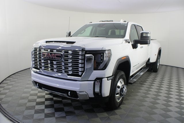 2026 GMC Sierra 3500HD Denali