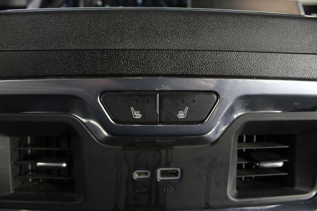 2025 GMC Sierra 3500HD Denali