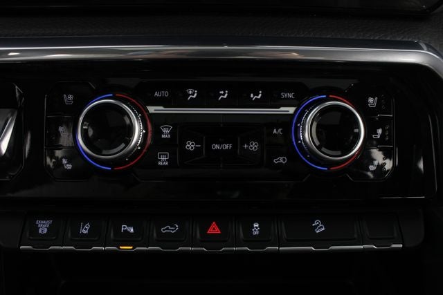 2025 GMC Sierra 3500HD Denali