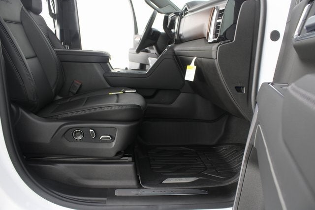 2026 GMC Sierra 3500HD Denali