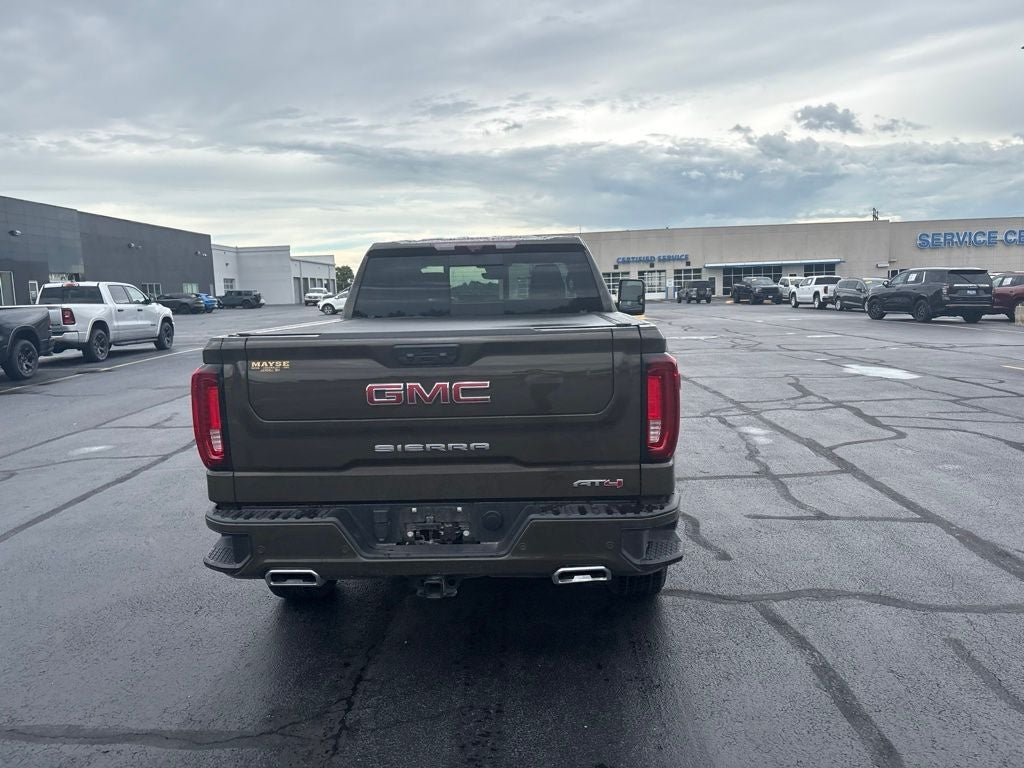 2024 GMC Sierra 1500 AT4