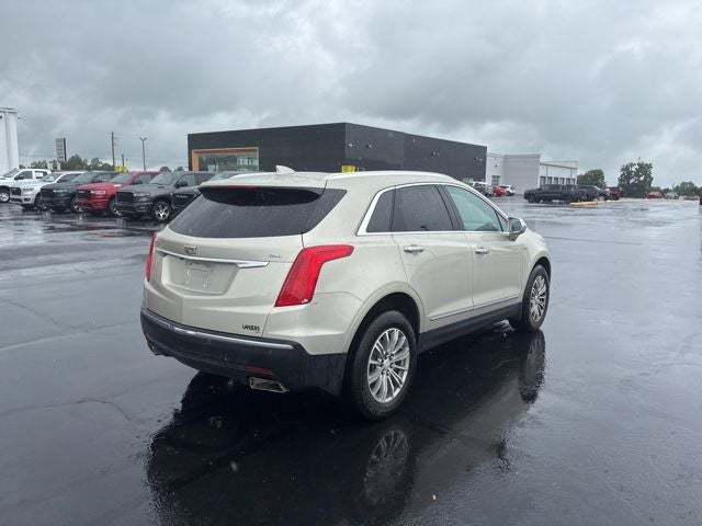 2017 Cadillac XT5 Luxury