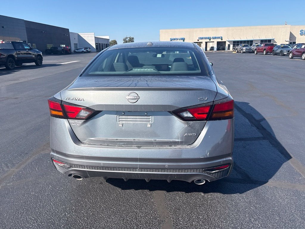 2023 Nissan Altima 2.5 SV