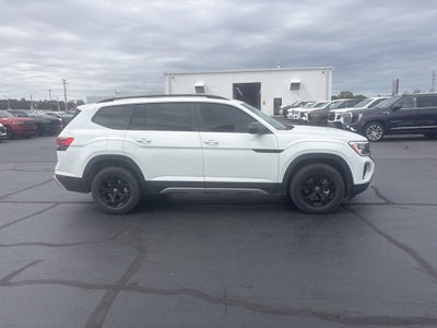 2024 Volkswagen Atlas 2.0T Peak Edition SE w/Technology
