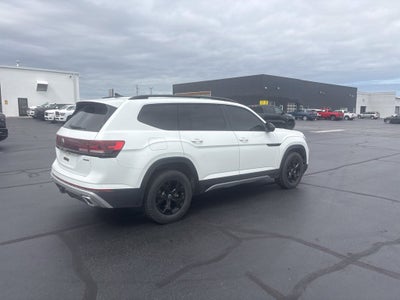 2024 Volkswagen Atlas 2.0T Peak Edition SE w/Technology