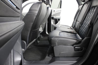 2025 Volkswagen Atlas Cross Sport 2.0T SEL Premium R-Line