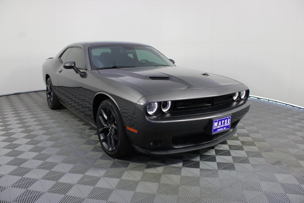 2022 Dodge Challenger SXT
