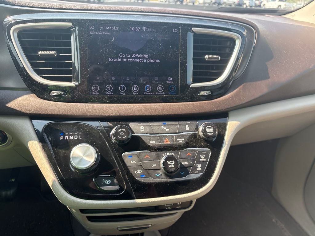 2018 Chrysler Pacifica Touring L
