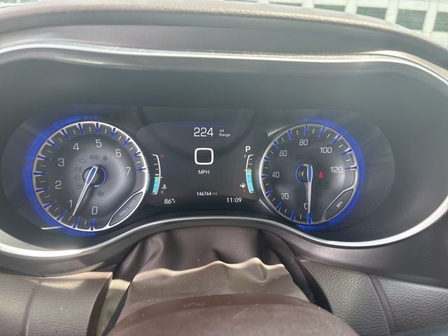 2017 Chrysler Pacifica Touring L Plus