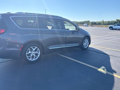 2020 Chrysler Pacifica Limited