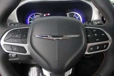 2025 Chrysler Pacifica Hybrid Pinnacle