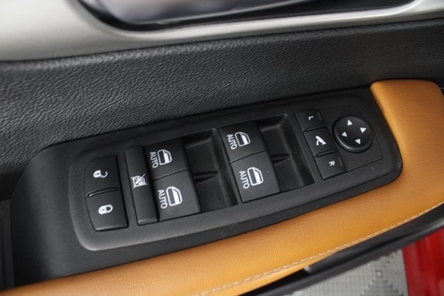 2025 Chrysler Pacifica Hybrid Pinnacle