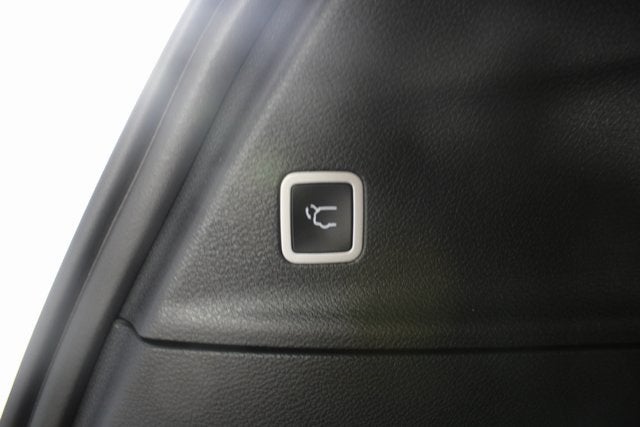 2025 Chrysler Pacifica Hybrid Pinnacle