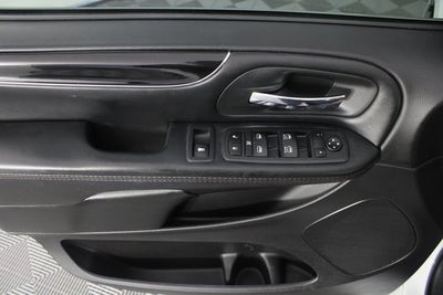 2020 Dodge Grand Caravan SE