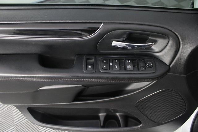 2020 Dodge Grand Caravan SE