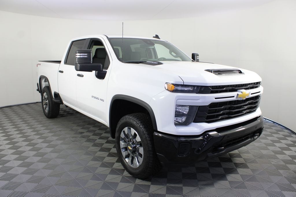 2026 Chevrolet Silverado 2500HD Custom