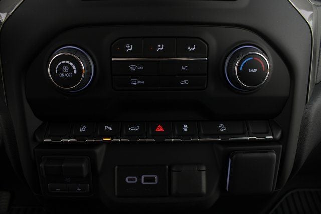 2026 Chevrolet Silverado 2500HD Custom