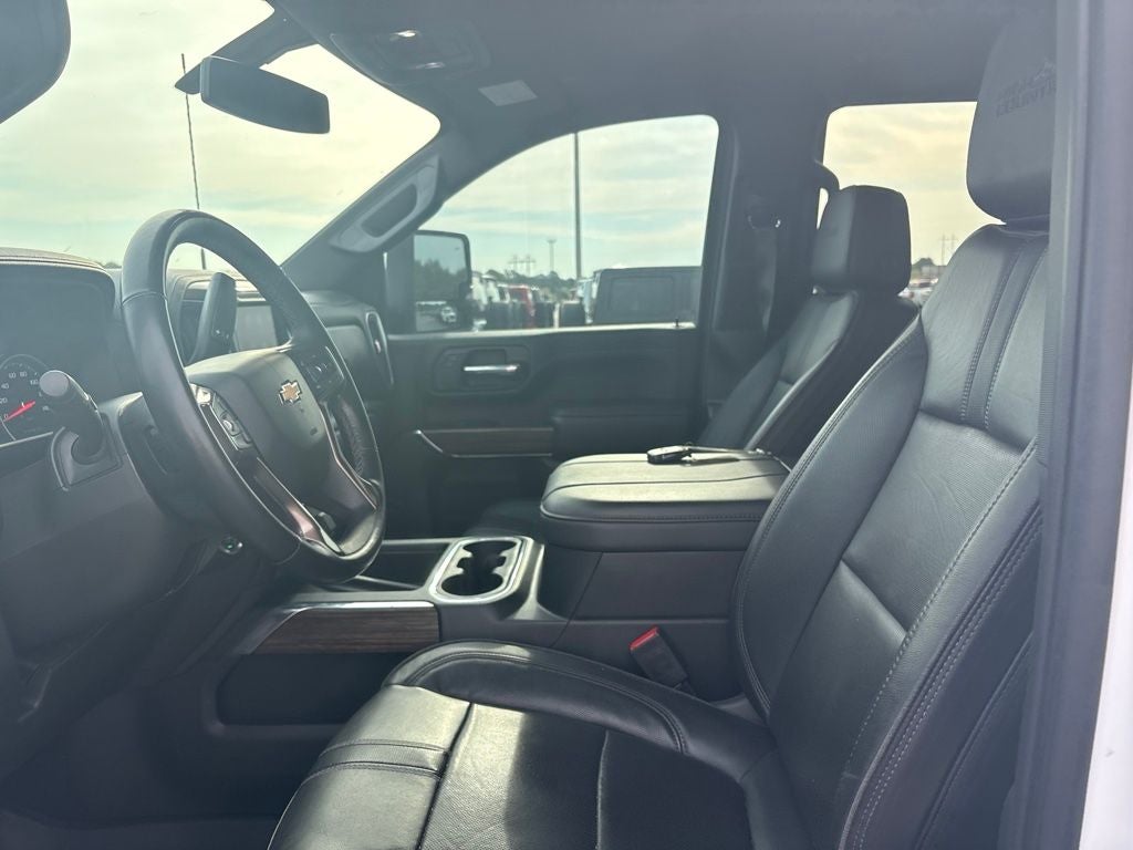 2023 Chevrolet Silverado 3500HD High Country