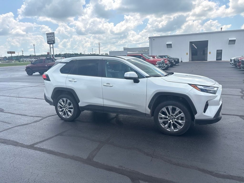 2024 Toyota RAV4 XLE Premium