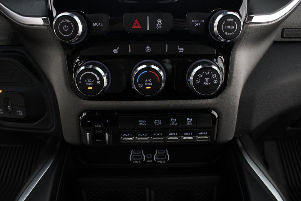 2027 RAM 2500 Big Horn