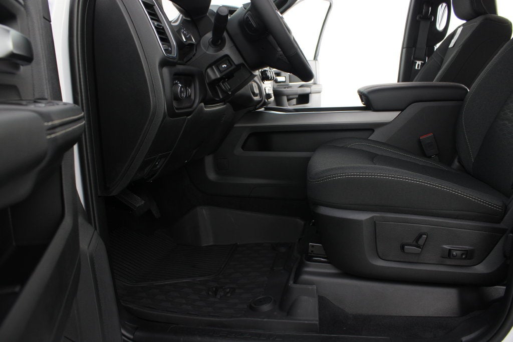 2027 RAM 2500 Big Horn