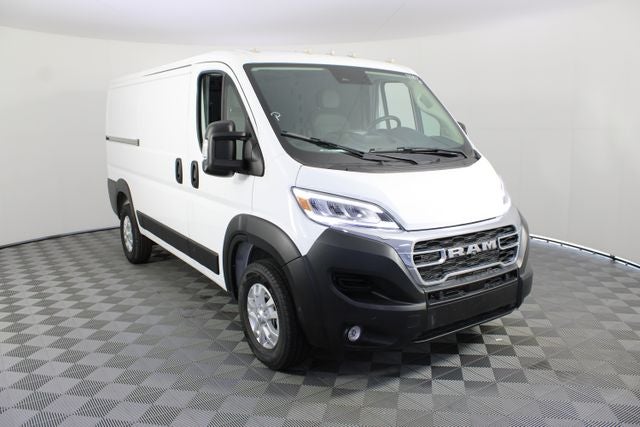 2025 RAM ProMaster 2500 Base