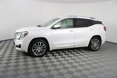 2023 GMC Terrain Denali