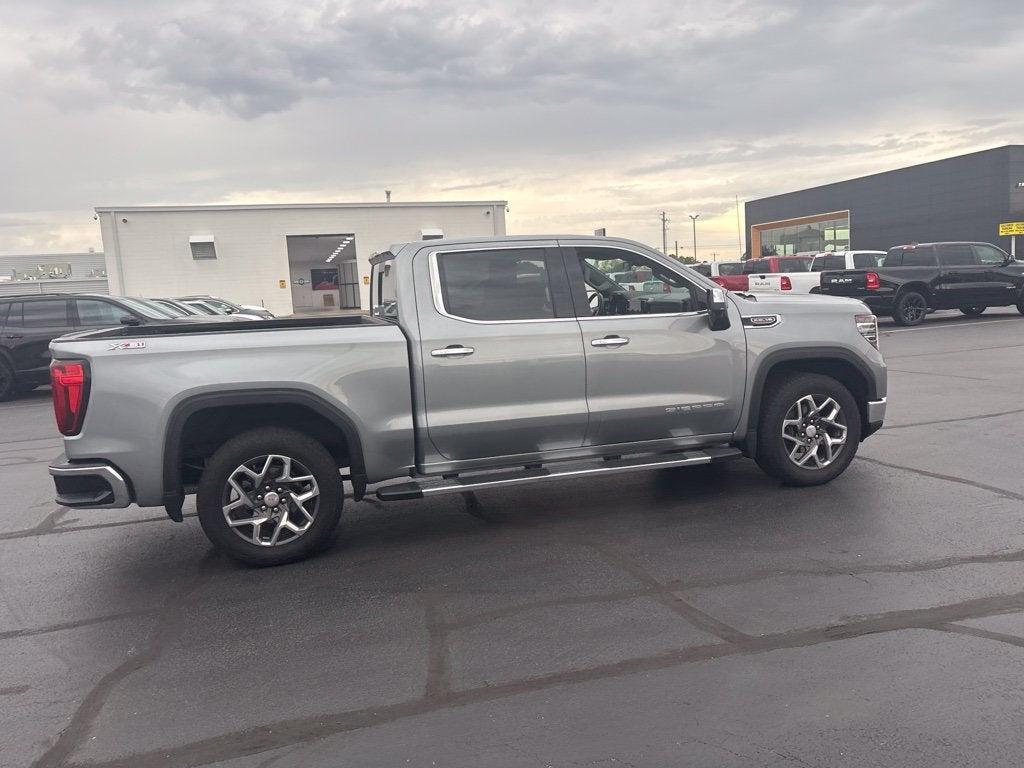 2023 GMC Sierra 1500 SLT