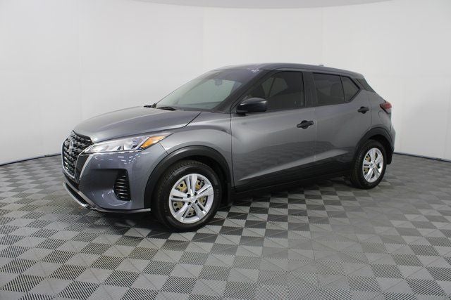2022 Nissan Kicks S