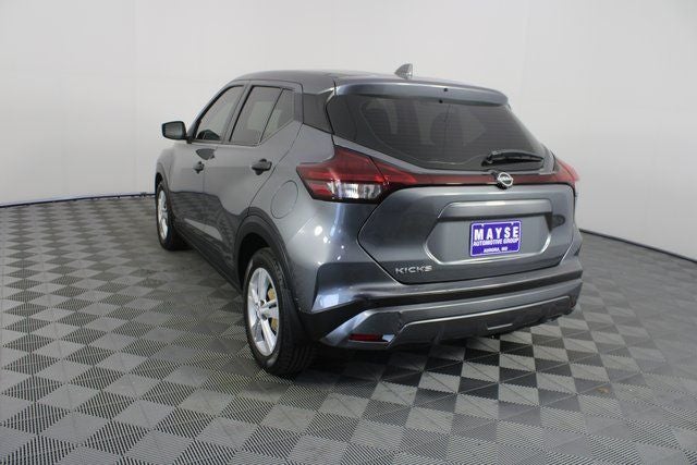2022 Nissan Kicks S