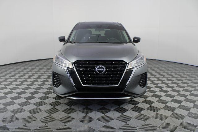 2022 Nissan Kicks S